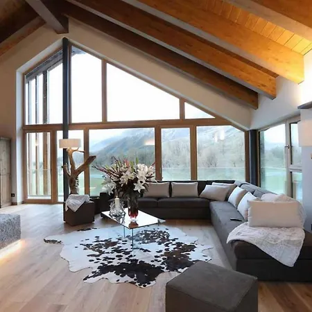 Superb Up To 10 Guests Nyaraló Breuil-Cervinia