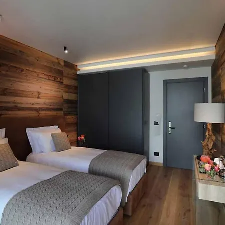 Superb Up To 10 Guests *
