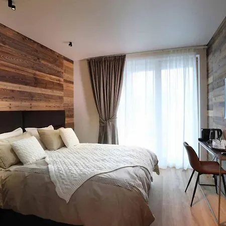 Superb Up To 10 Guests * Breuil-Cervinia